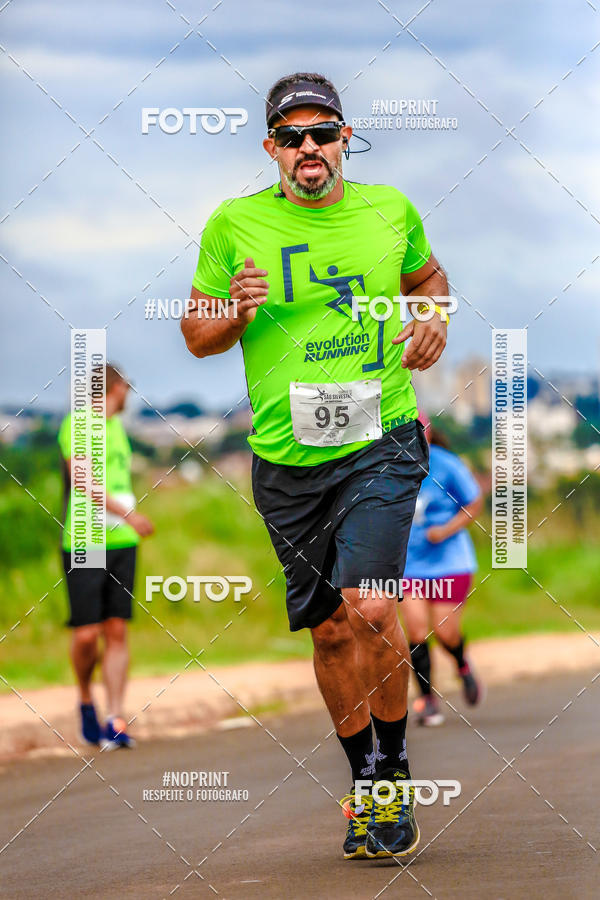 Buy your photos of the event 71 Corrida So Silvestre de Jaboticabal on Fotop