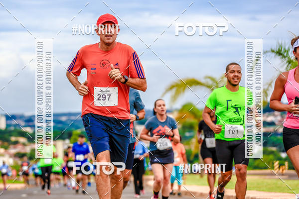 Buy your photos of the event 71 Corrida So Silvestre de Jaboticabal on Fotop