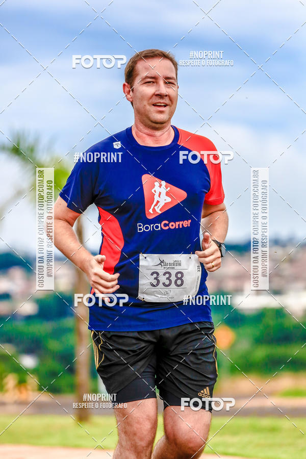 Buy your photos of the event 71 Corrida So Silvestre de Jaboticabal on Fotop