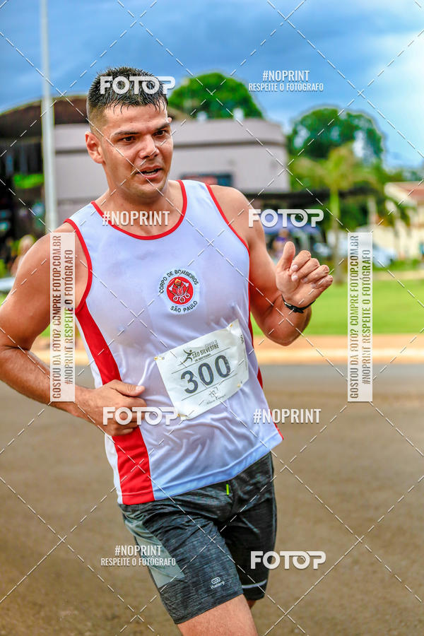 Buy your photos of the event 71 Corrida So Silvestre de Jaboticabal on Fotop