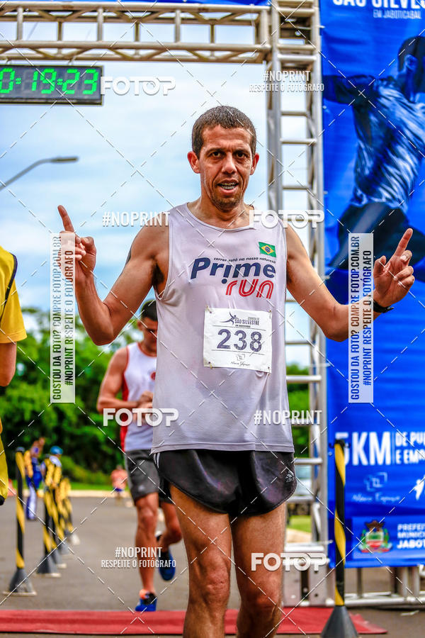 Buy your photos of the event 71 Corrida So Silvestre de Jaboticabal on Fotop