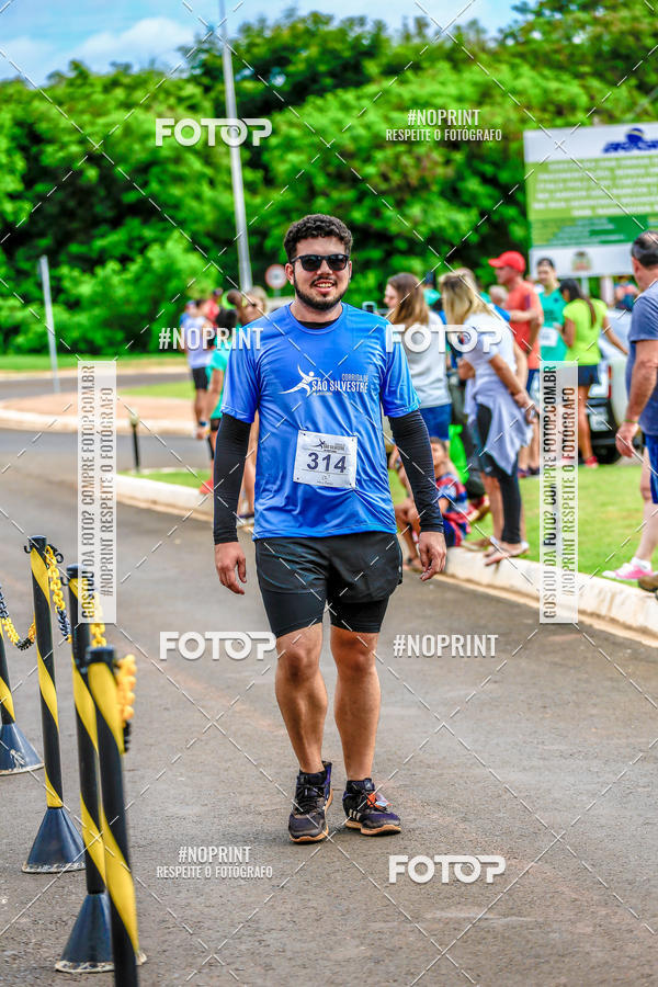 Buy your photos of the event 71 Corrida So Silvestre de Jaboticabal on Fotop