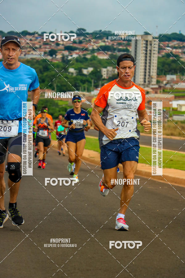 Buy your photos of the event 71 Corrida So Silvestre de Jaboticabal on Fotop