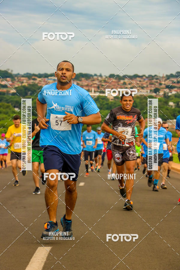 Buy your photos of the event 71 Corrida So Silvestre de Jaboticabal on Fotop