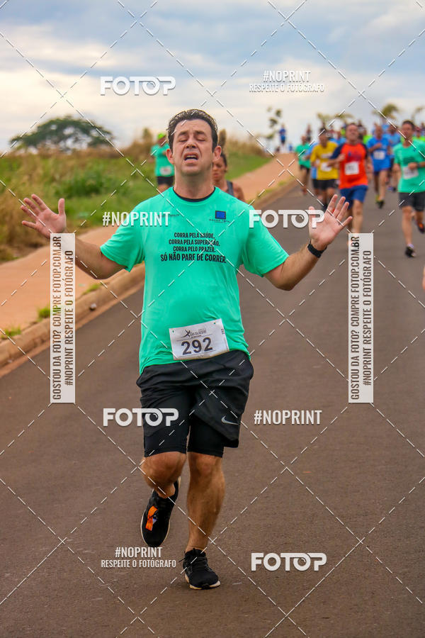 Buy your photos of the event 71 Corrida So Silvestre de Jaboticabal on Fotop