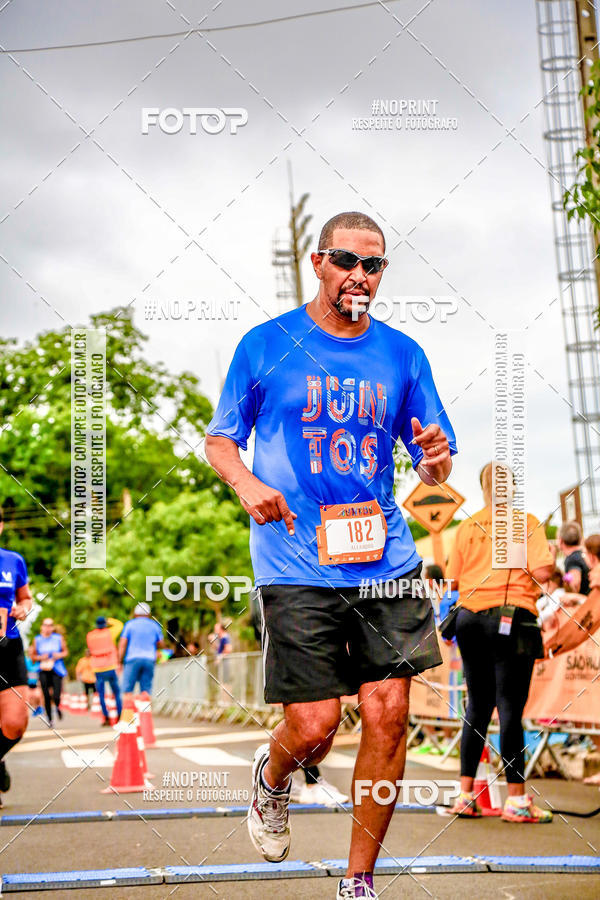 Buy your photos of the eventCircuito de Corrida Juntos Araraquara on Fotop