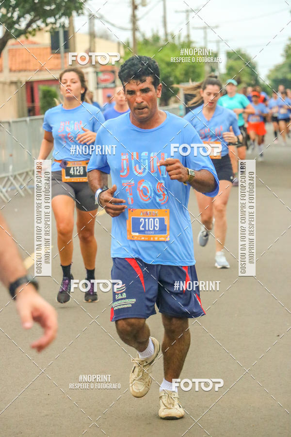 Buy your photos of the eventCircuito de Corrida Juntos Araraquara on Fotop