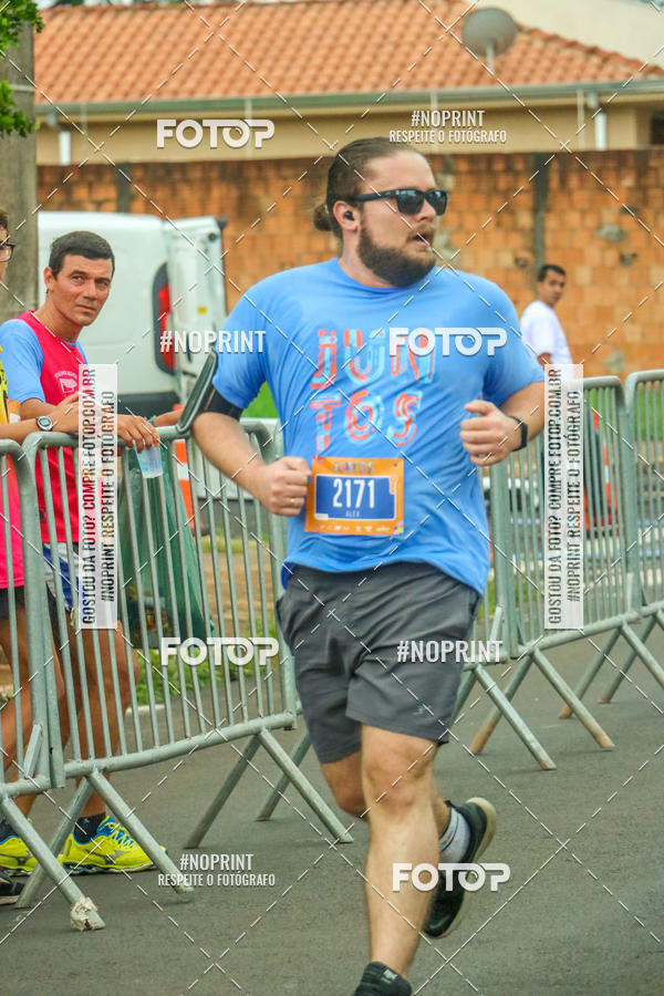 Buy your photos of the eventCircuito de Corrida Juntos Araraquara on Fotop
