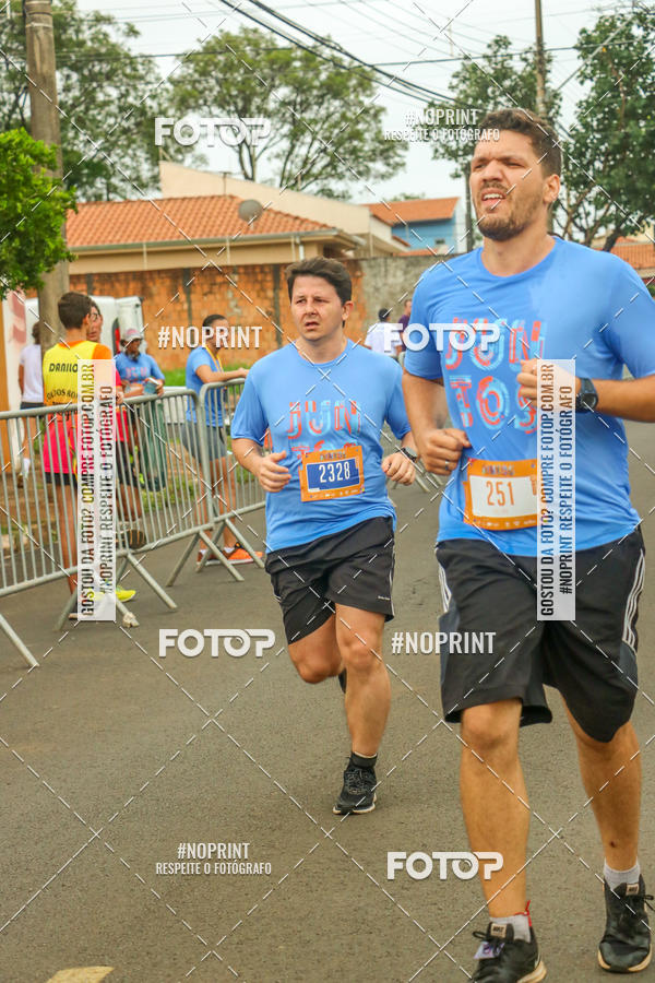 Buy your photos of the eventCircuito de Corrida Juntos Araraquara on Fotop