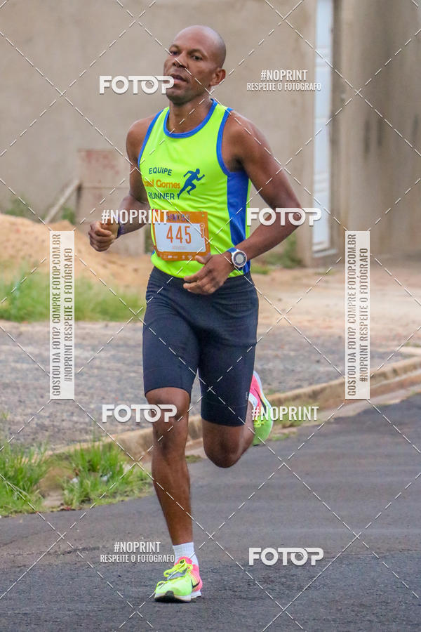 Buy your photos of the eventCircuito de Corrida Juntos Araraquara on Fotop