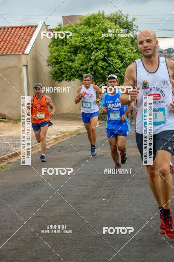 Buy your photos of the eventCircuito de Corrida Juntos Araraquara on Fotop