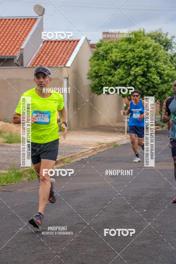 Buy your photos of the eventCircuito de Corrida Juntos Araraquara on Fotop