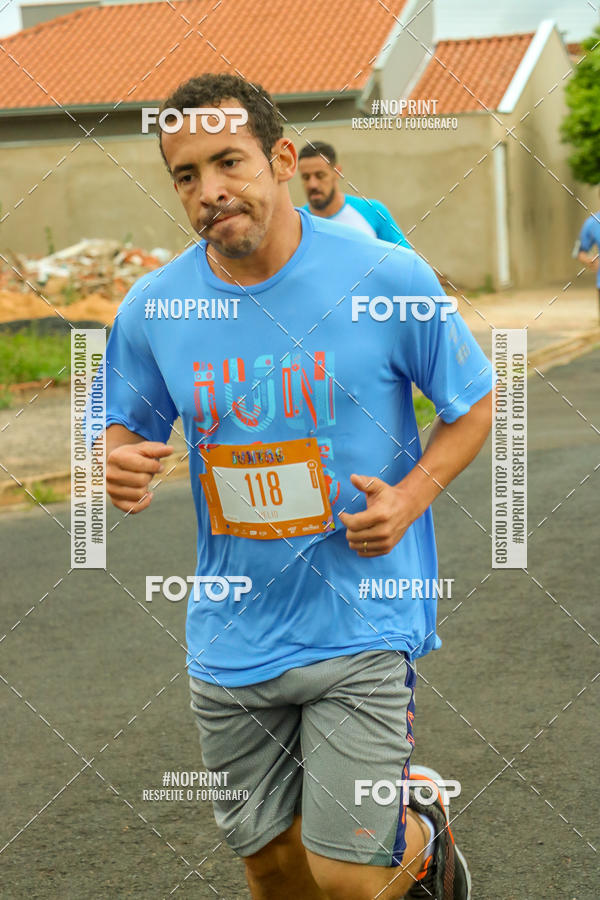 Buy your photos of the eventCircuito de Corrida Juntos Araraquara on Fotop