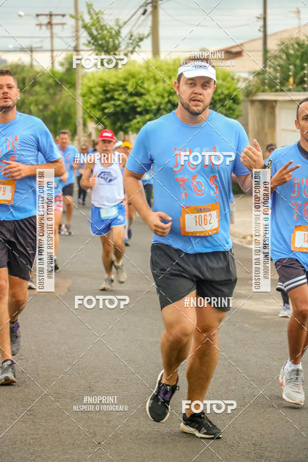 Buy your photos of the eventCircuito de Corrida Juntos Araraquara on Fotop