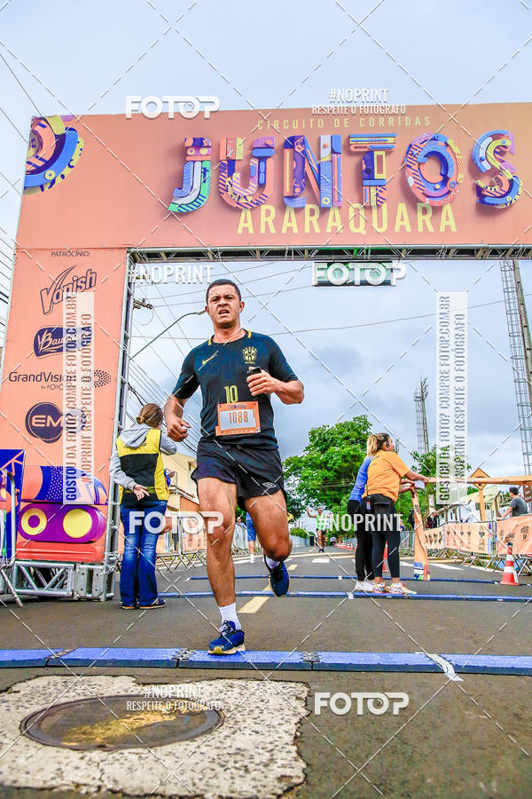 Buy your photos of the eventCircuito de Corrida Juntos Araraquara on Fotop