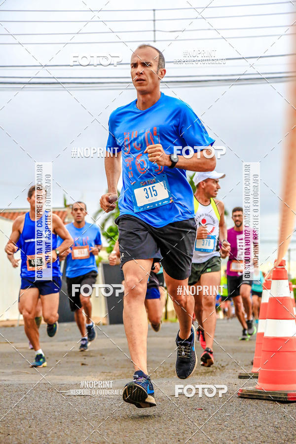 Buy your photos of the eventCircuito de Corrida Juntos Araraquara on Fotop