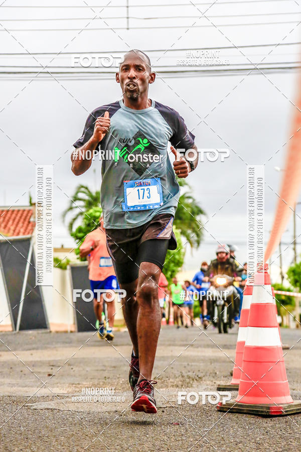 Buy your photos of the eventCircuito de Corrida Juntos Araraquara on Fotop