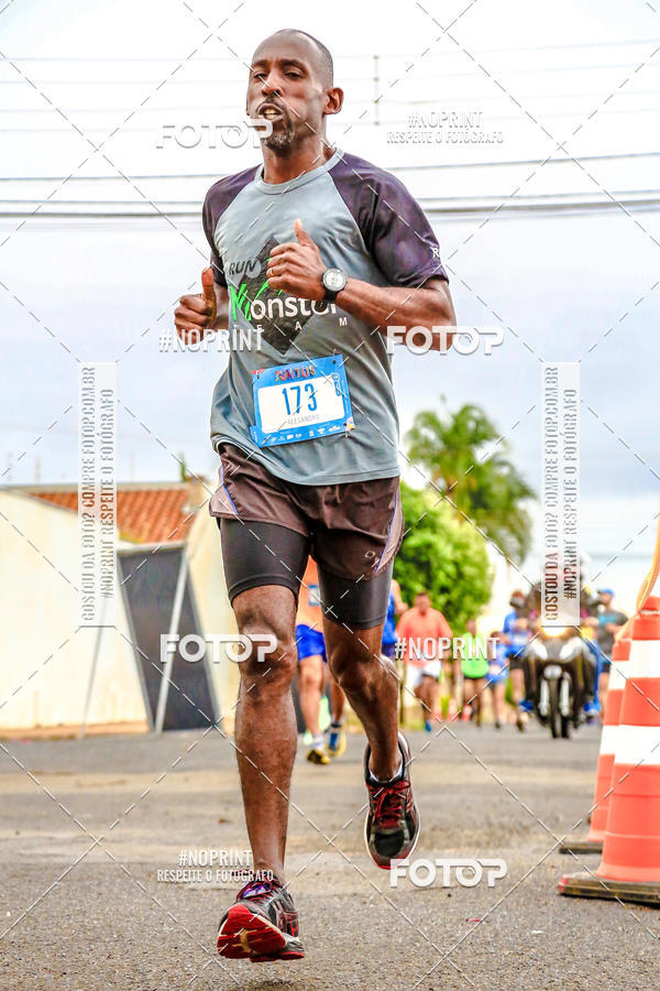 Buy your photos of the eventCircuito de Corrida Juntos Araraquara on Fotop
