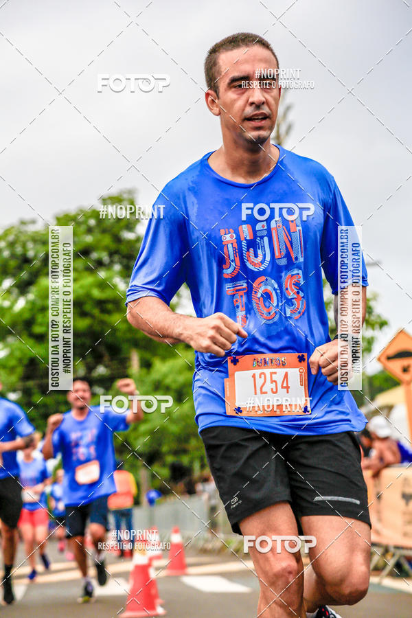 Buy your photos of the eventCircuito de Corrida Juntos Araraquara on Fotop