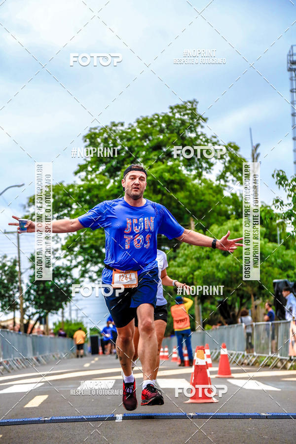 Buy your photos of the eventCircuito de Corrida Juntos Araraquara on Fotop