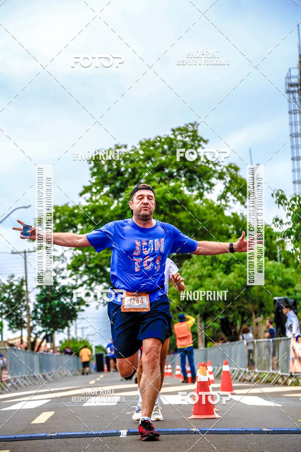 Buy your photos of the eventCircuito de Corrida Juntos Araraquara on Fotop
