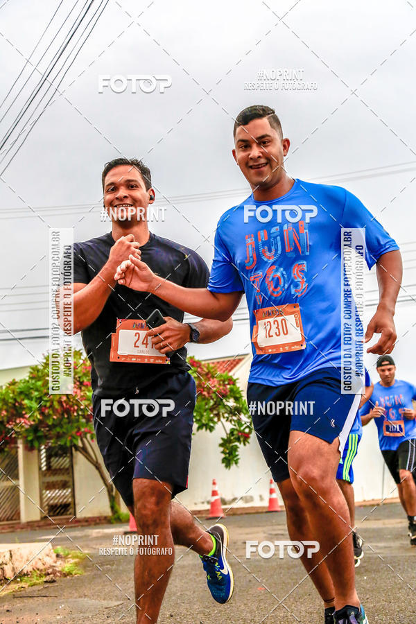 Buy your photos of the eventCircuito de Corrida Juntos Araraquara on Fotop