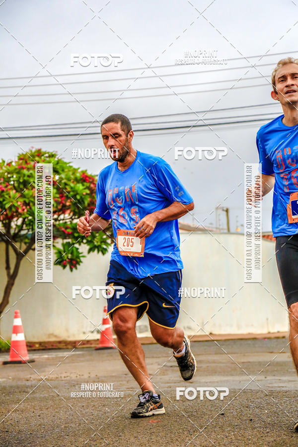 Buy your photos of the eventCircuito de Corrida Juntos Araraquara on Fotop