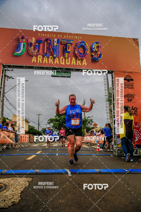 Buy your photos of the eventCircuito de Corrida Juntos Araraquara on Fotop