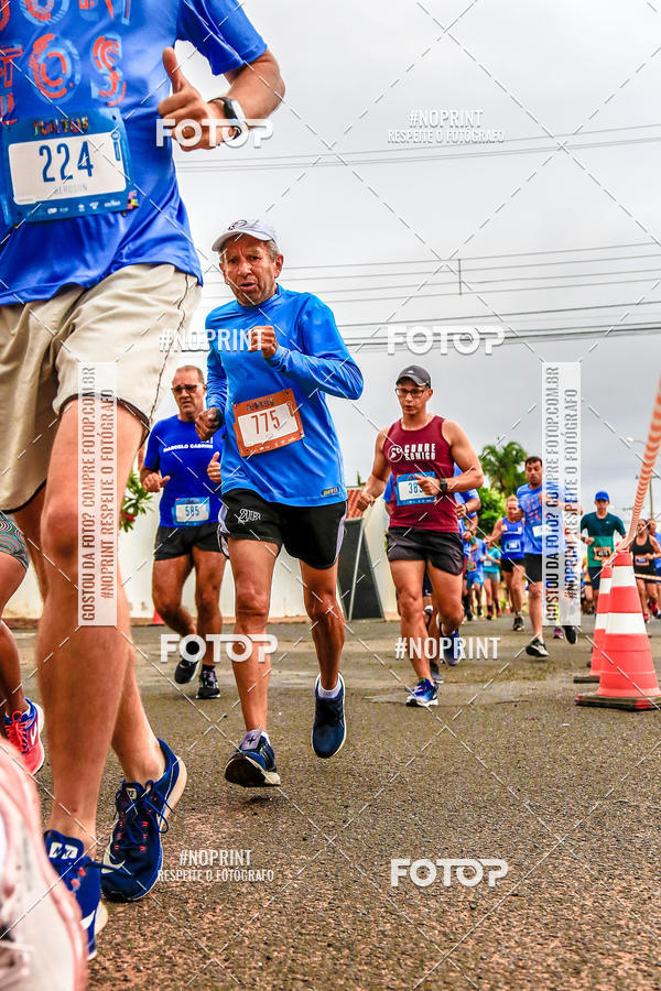 Buy your photos of the eventCircuito de Corrida Juntos Araraquara on Fotop