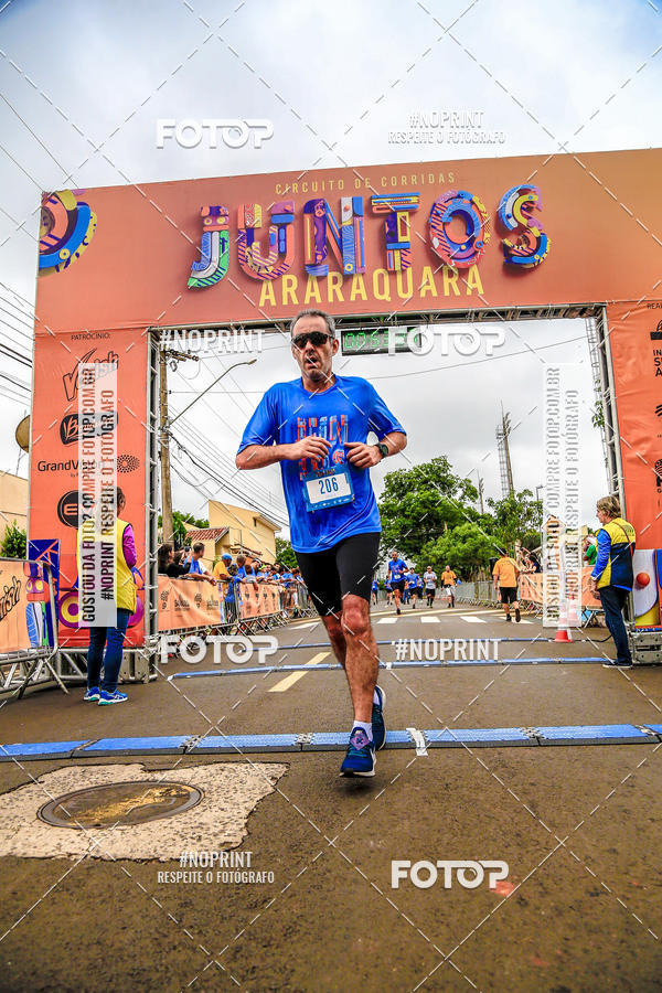 Buy your photos of the eventCircuito de Corrida Juntos Araraquara on Fotop