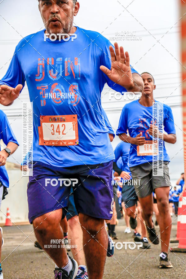Buy your photos of the eventCircuito de Corrida Juntos Araraquara on Fotop