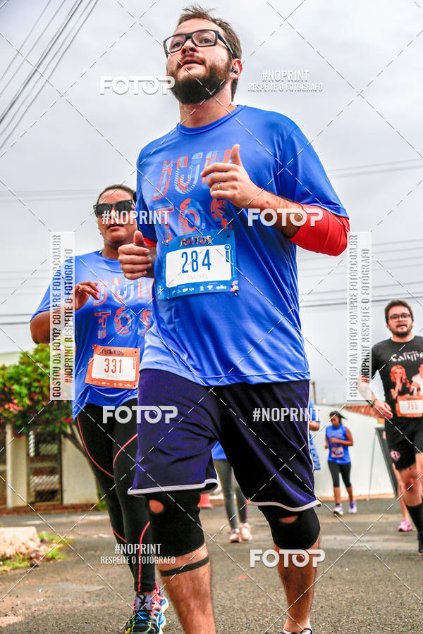 Buy your photos of the eventCircuito de Corrida Juntos Araraquara on Fotop
