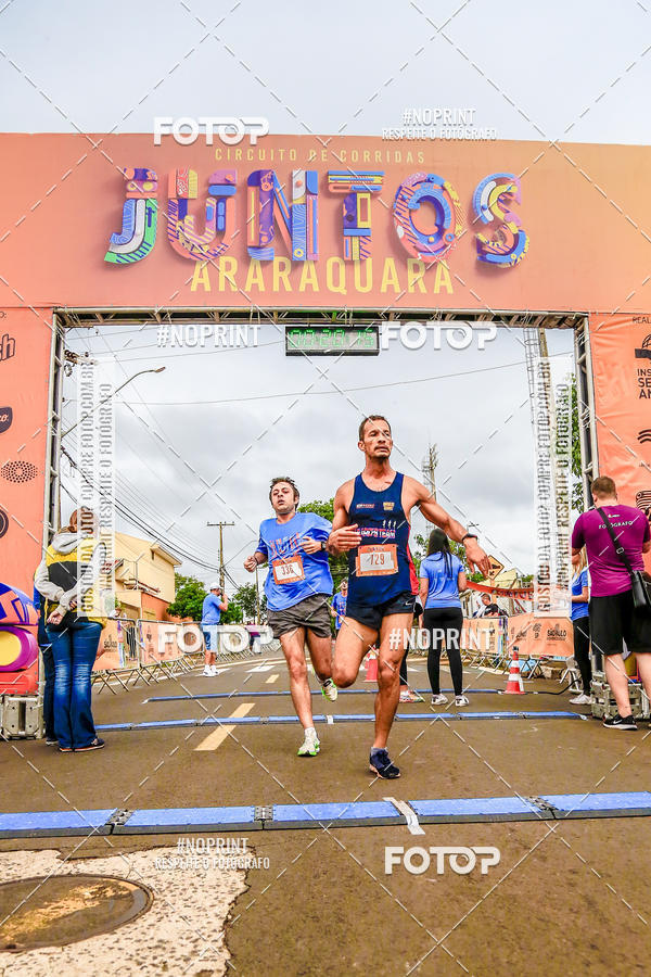 Buy your photos of the eventCircuito de Corrida Juntos Araraquara on Fotop