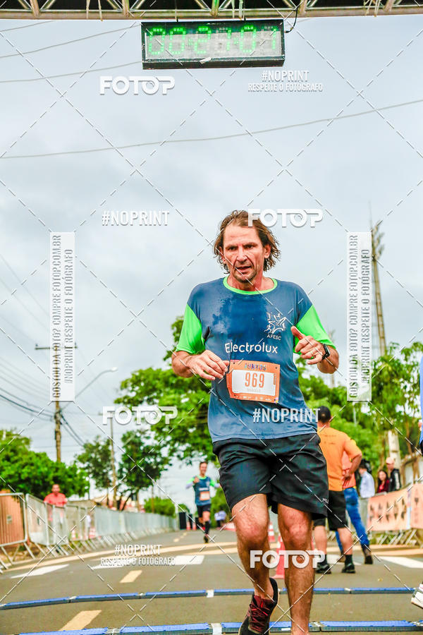 Buy your photos of the eventCircuito de Corrida Juntos Araraquara on Fotop