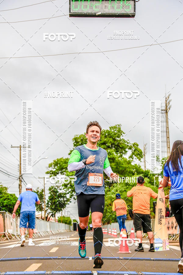Buy your photos of the eventCircuito de Corrida Juntos Araraquara on Fotop