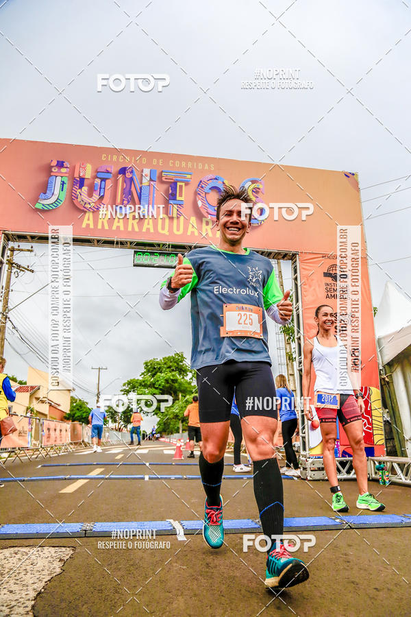 Buy your photos of the eventCircuito de Corrida Juntos Araraquara on Fotop