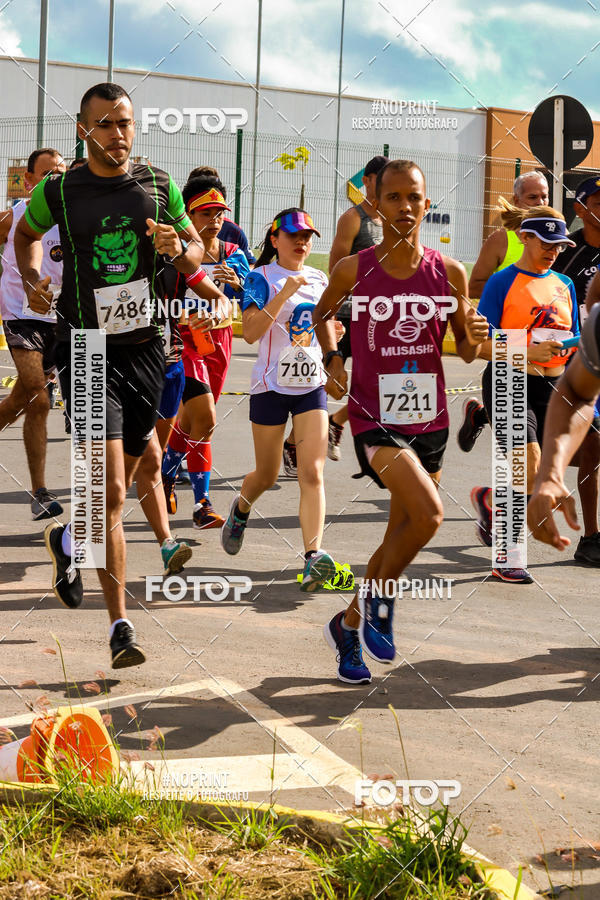 Buy your photos of the eventMARVEL RUNNERS on Fotop