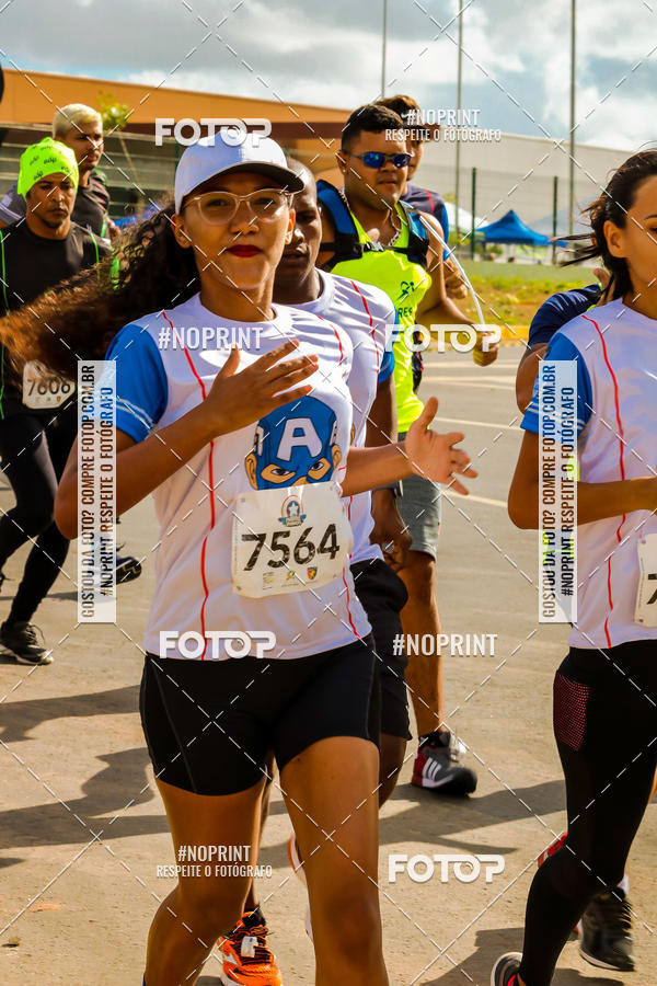 Buy your photos of the eventMARVEL RUNNERS on Fotop