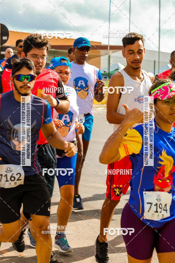 Buy your photos of the eventMARVEL RUNNERS on Fotop