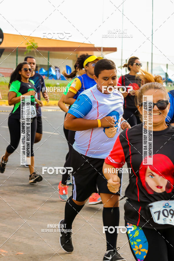 Buy your photos of the eventMARVEL RUNNERS on Fotop