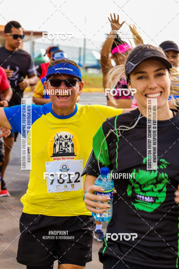 Buy your photos of the eventMARVEL RUNNERS on Fotop