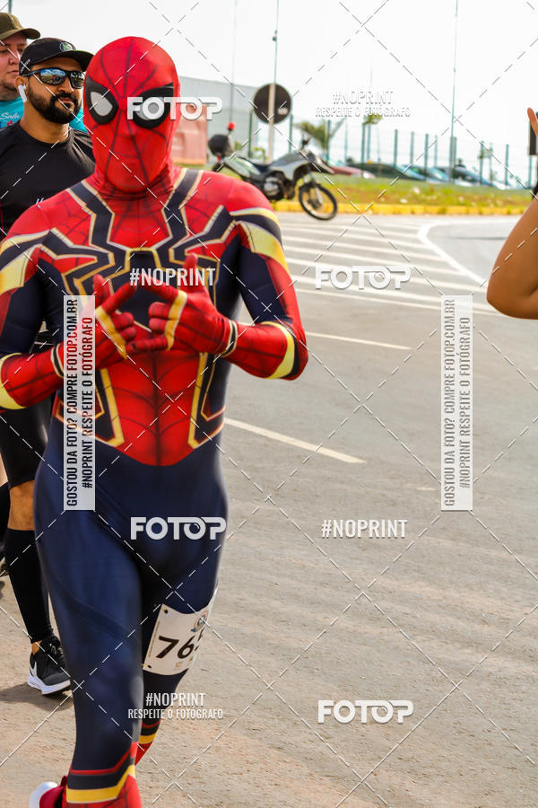 Buy your photos of the eventMARVEL RUNNERS on Fotop