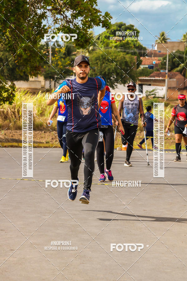 Buy your photos of the eventMARVEL RUNNERS on Fotop