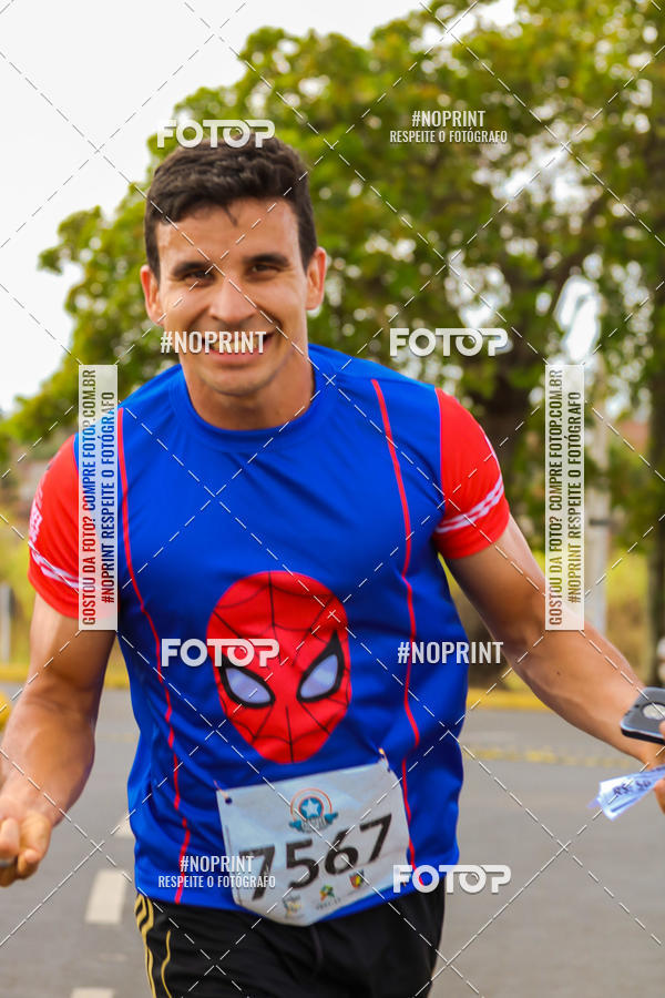 Buy your photos of the eventMARVEL RUNNERS on Fotop