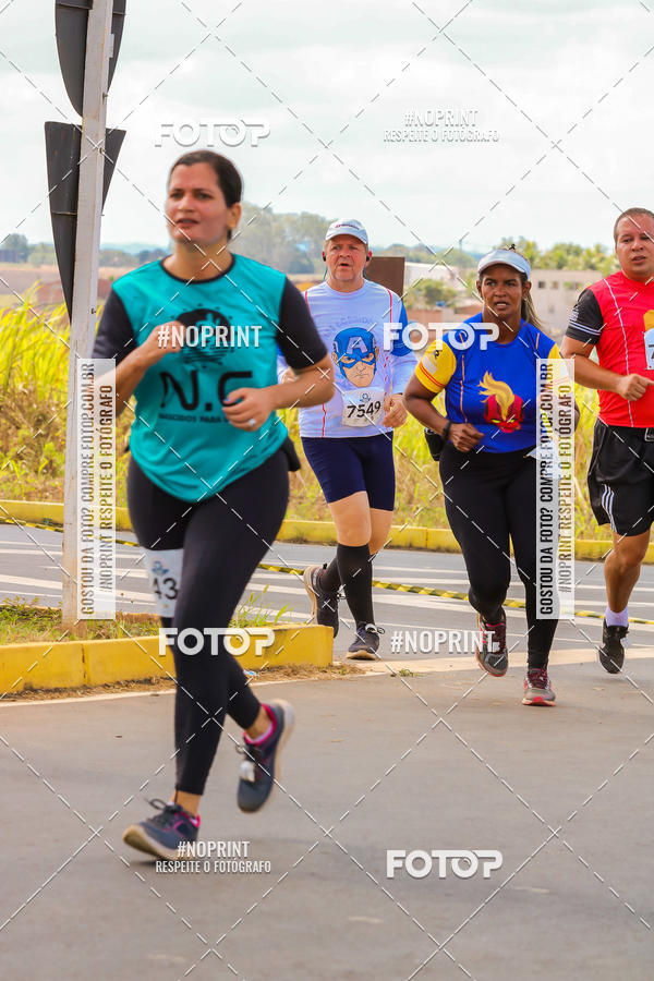 Buy your photos of the eventMARVEL RUNNERS on Fotop