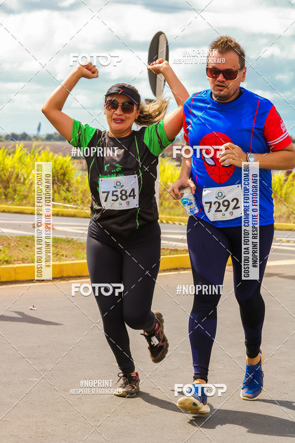 Buy your photos of the eventMARVEL RUNNERS on Fotop
