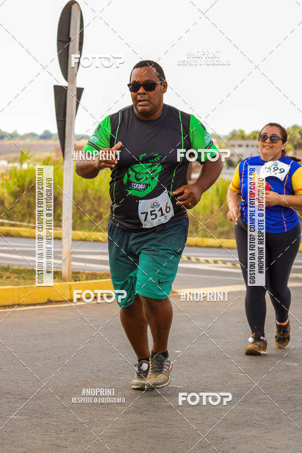 Buy your photos of the eventMARVEL RUNNERS on Fotop