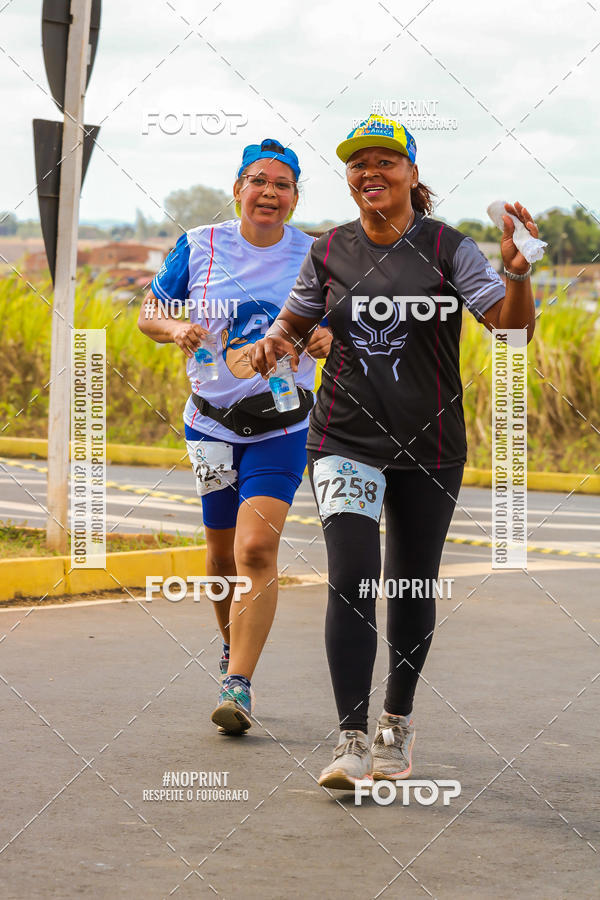 Buy your photos of the eventMARVEL RUNNERS on Fotop