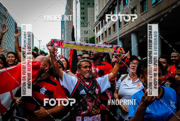 Buy your photos of the eventFlamengo Campeo da libertadores - Chegada dos jogadores on Fotop