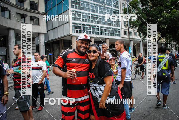 Buy your photos of the eventFlamengo Campeo da libertadores - Chegada dos jogadores on Fotop
